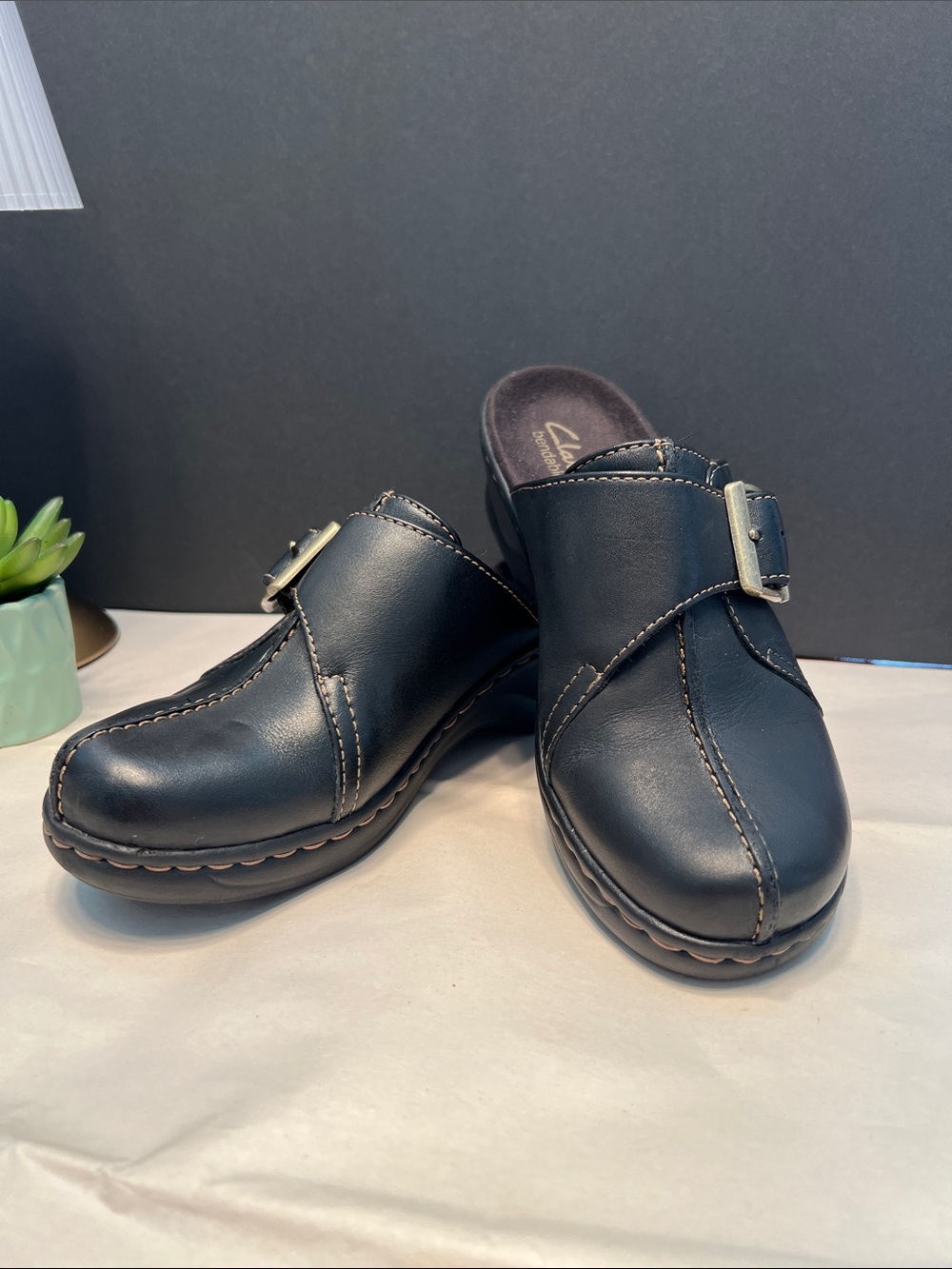 Clarks Black Leather Slip-On Clogs with Buckle Accent Size 5